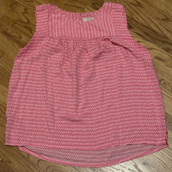 LOFT Pink patterned Sleeveless Blouse size Large - Picture 1 of 4